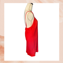 Carregue a imagem no visualizador da Galeria, Red Sleek V-Neck Mini Slip Dress (Pre-Loved) Size XL
