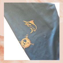 Carregue a imagem no visualizador da Galeria, Salt Life Marina Blue Long Sleeve Performance Tee (Pre-Loved) Medium
