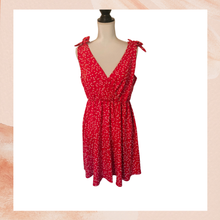 Carregue a imagem no visualizador da Galeria, Shein Curve Red Polka Dot Hearts Sleeveless Mini Dress NWOT Size 0XL
