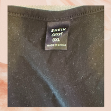 Cargue la imagen en el visor de la galería, Shein Curve Black Cropped Ruffle Tank (Pre-Loved) Size 0XL
