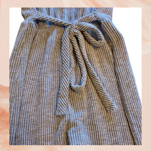 Laden Sie das Bild in den Galerie-Viewer. Soft Knit Gray &amp; White Striped Ankle Length Jumpsuit (Pre-Loved) See Measurements
