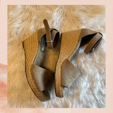 Laden Sie das Bild in den Galerie-Viewer. Style &amp; Co. Seleeney Taupe Suede Ankle Strap Wedge Espadrilles (Pre-Loved) Size 9M
