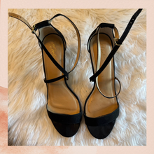 Cargue la imagen en el visor de la galería, Thalia Sodi Black Faux Suede Ankle Strap Stilettos (Pre-Loved) Size 9.5M
