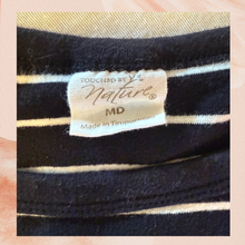 Laden Sie das Bild in den Galerie-Viewer. Touched by Nature Black &amp; White Striped Short Sleeve T-Shirt Dress (Pre-Loved) Size Medium
