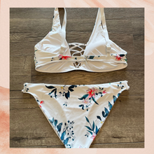 Load image into Gallery viewer, White Tropical Floral Bikini Swimsuit NWOT OS (See Measurements)
