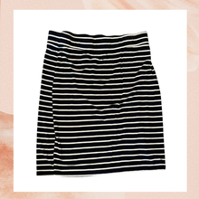 Load image into Gallery viewer, Yala Black &amp; White Striped Straight Pull-On Mini Pencil Skirt (Pre-Loved) Size Large
