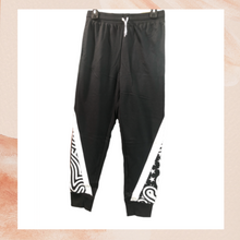 Load image into Gallery viewer, Big Boys Black Never Doubt Jogger Pants Large
