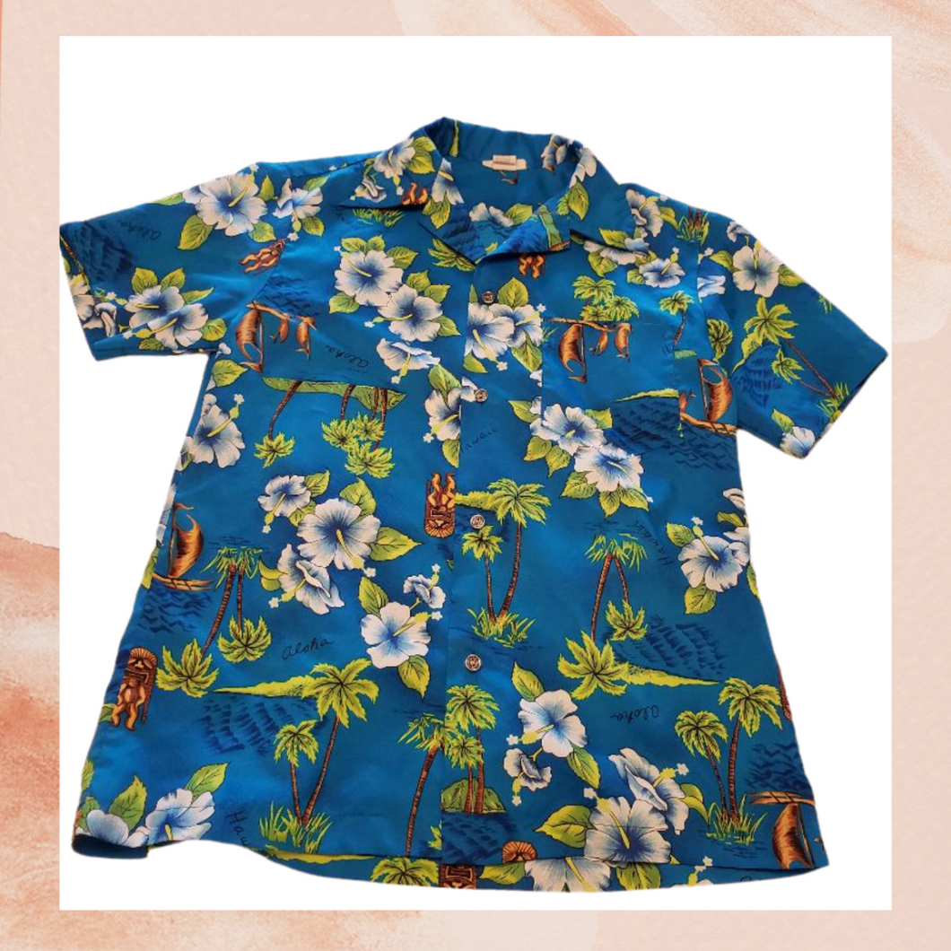Men's Blue Button-Up Hawaiian Shirt Medium (Pre-Loved)
