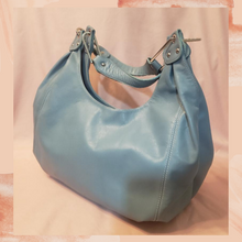 Laden Sie das Bild in den Galerie-Viewer. Cosette Italian Leather Slouchy Hobo Bag Steel Blue (Pre-Loved)
