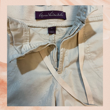 Load image into Gallery viewer, Gloria Vanderbilt Khaki Cuffed Chino Shorts (Pre-Loved) Size 18
