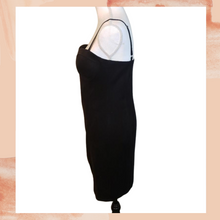 Cargue la imagen en el visor de la galería, Haute Monde Black Zip Up Mini Dress Large (Pre-Loved)
