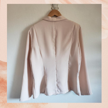 Load image into Gallery viewer, JustFab Beige Open Front Blazer Size XXL (Pre-Loved)

