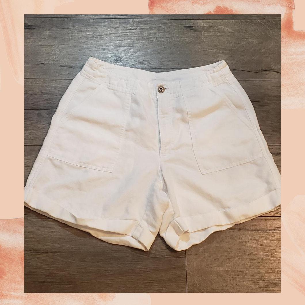Liz Claiborne White Linen Shorts 8 (Pre-Loved)