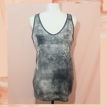 Load image into Gallery viewer, Mossimo Gray Snake Print High-Low Tank Top Large (Pre-Loved)
