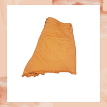 Load image into Gallery viewer, Orange Vintage Midi Shorts Size 8
