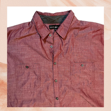 Load image into Gallery viewer, Red Chambray Short Sleeve Button-Down Shirt (Pre-Loved) Size 3XLB
