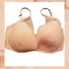 Load image into Gallery viewer, Victoria&#39;s Secret Light Pink Lace Incredible Plunge Bra 32 DDD
