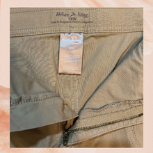 Load image into Gallery viewer, White Stag Casual Khaki Skort (Pre-Loved) 18W
