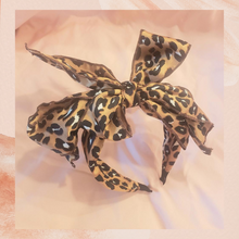 Load image into Gallery viewer, &quot;Caasi Bow&quot; Headband (Leopard Print)

